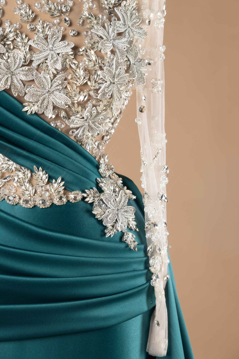 Sihëna Emerald Enchantment — emerald high-neck long-sleeve column evening dress