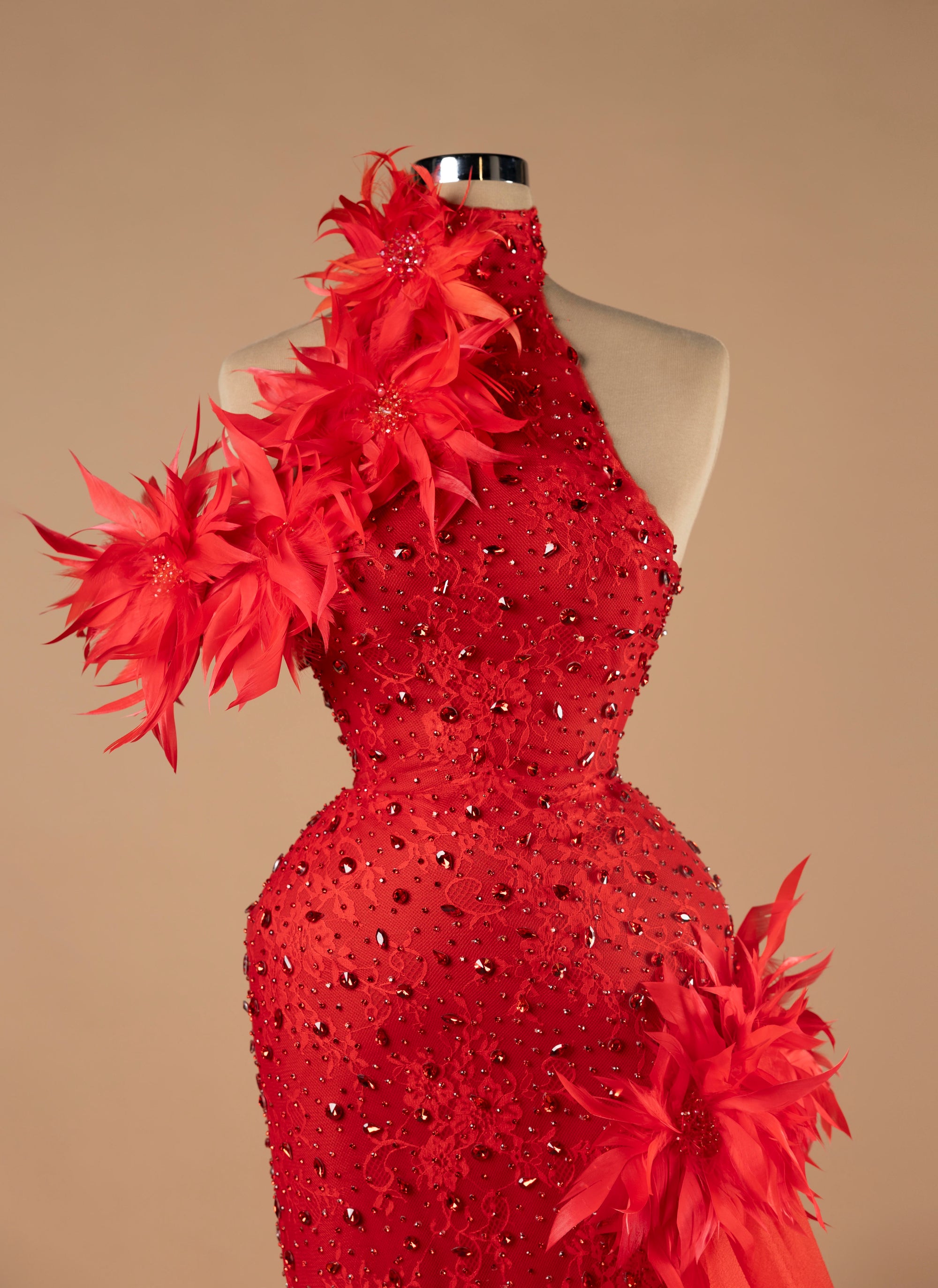 Sihëna Scarlet Inferno — red asymmetric sleeveless mermaid evening dress