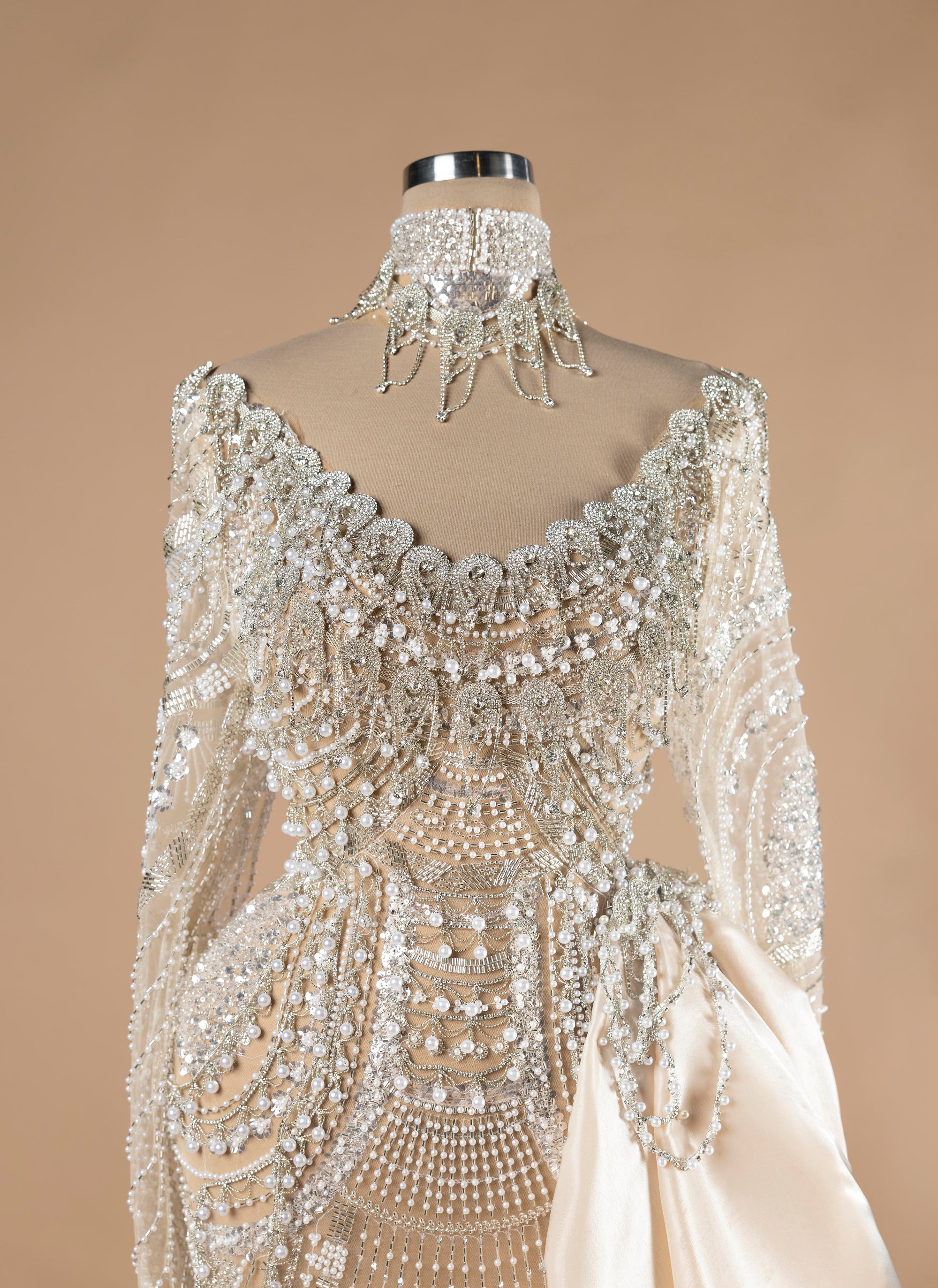 Sihëna Pearl Sovereign — ivory bateau long-sleeve mermaid wedding dress