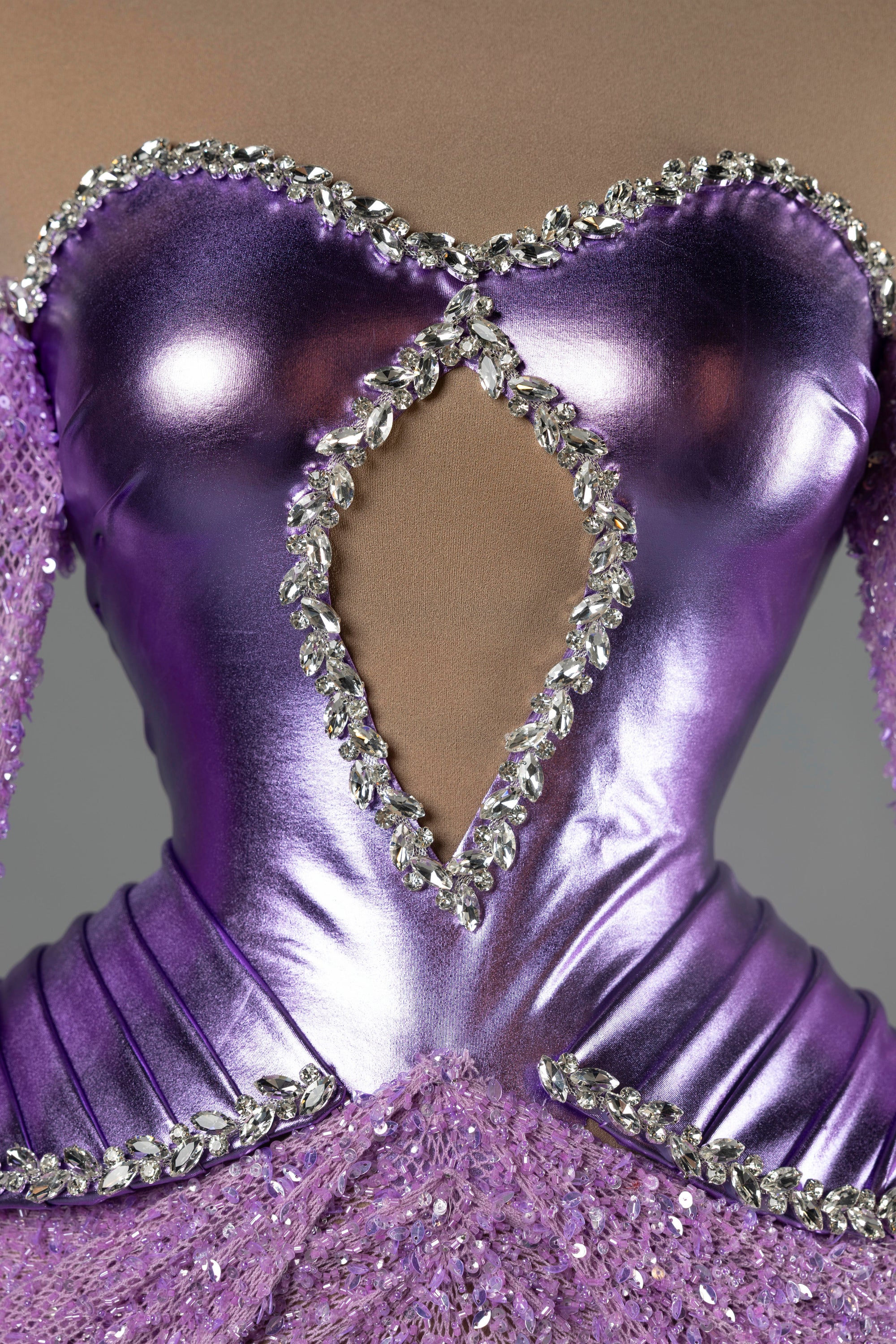 Sihëna Violet Inferno — purple sweetheart long-sleeve mermaid evening dress