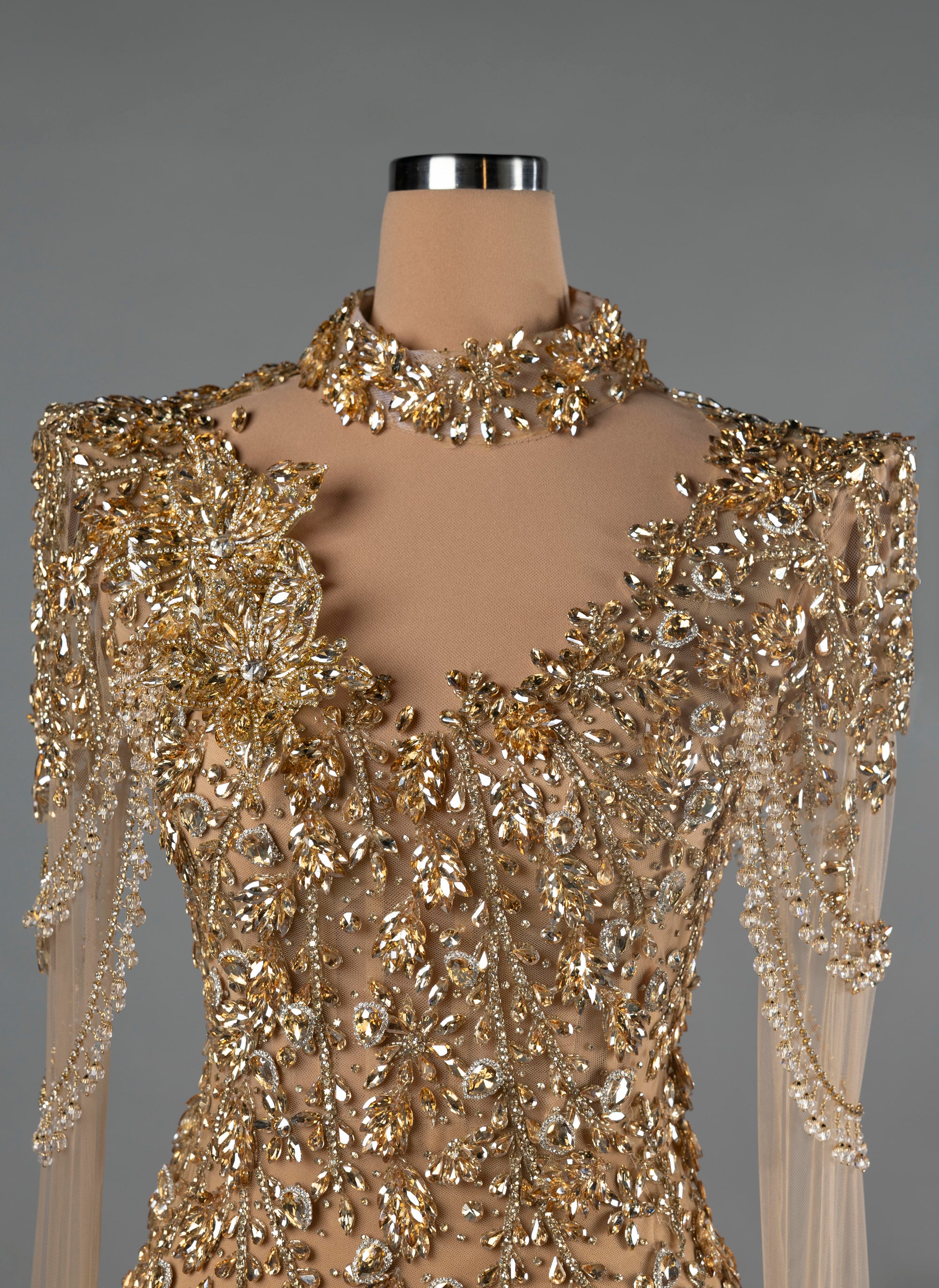 Sihëna Sunlit Diadem — gold high-neck long-sleeve mermaid evening dress