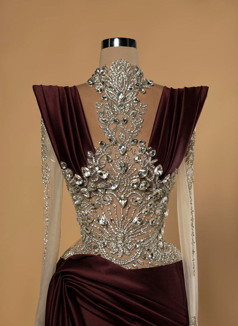 Sihëna Garnet Allure — burgundy high-neck long-sleeve column evening dress