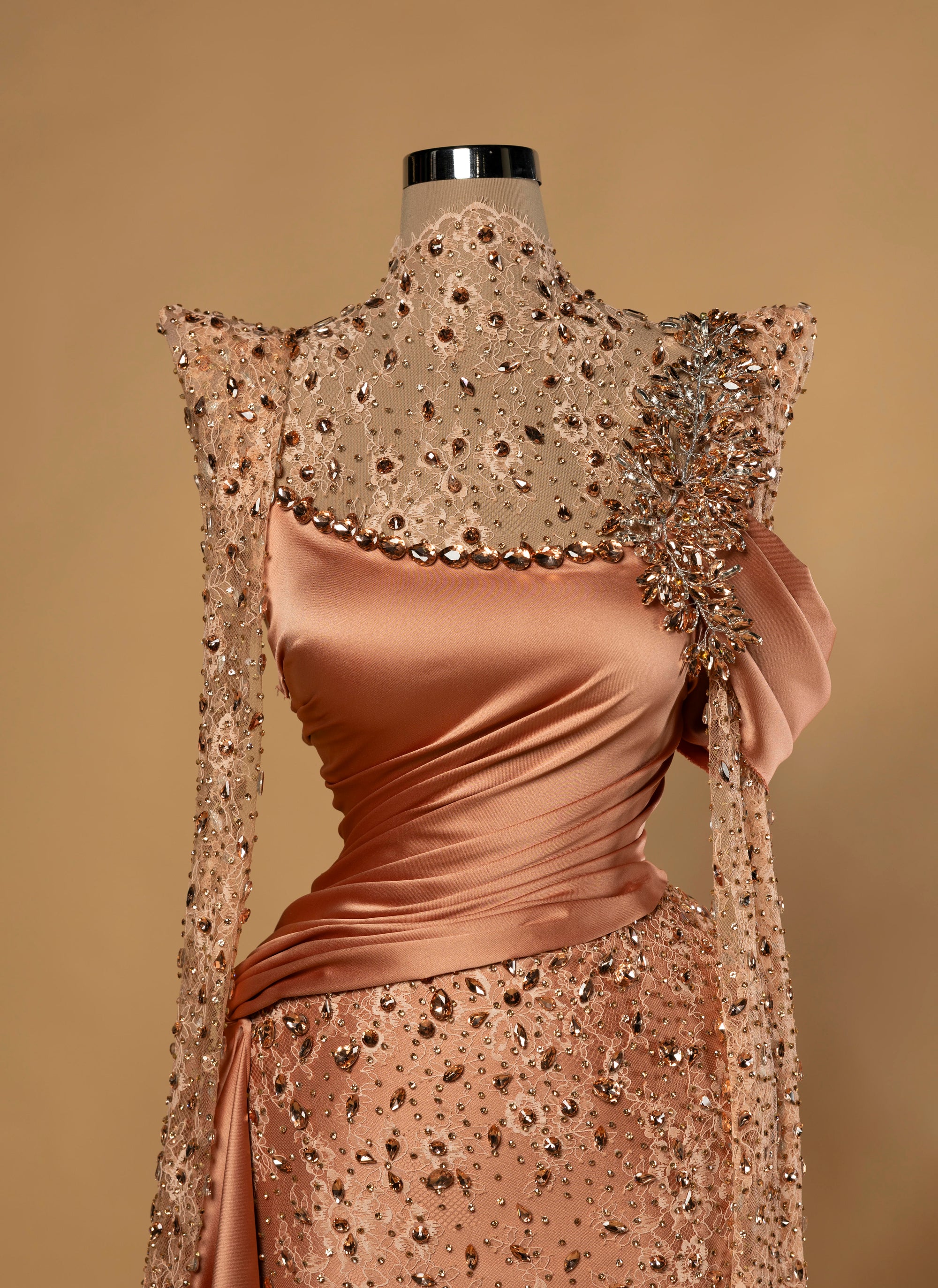Sihëna Amber Monarch — amber high-neck long-sleeve column evening dress