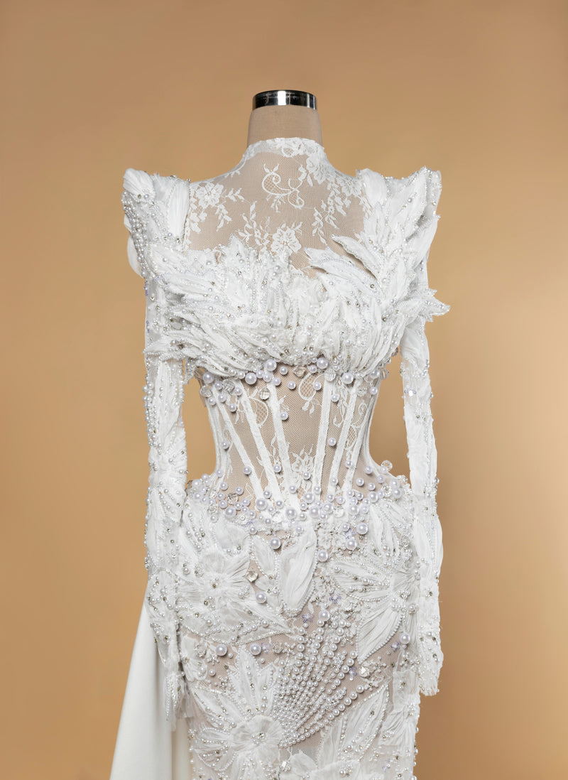 Sihëna Alabaster Halcyon — ivory high-neck long-sleeve mermaid wedding dress