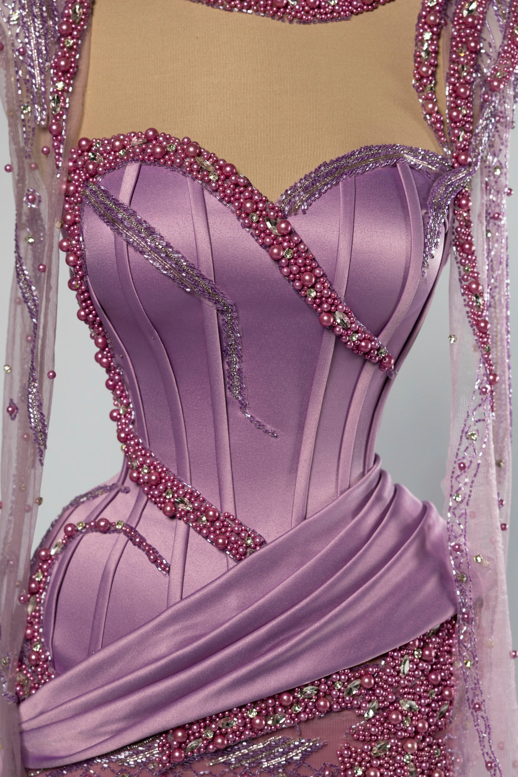 Sihëna Lilac Rhapsody — lilac high-neck long-sleeve mermaid evening dress