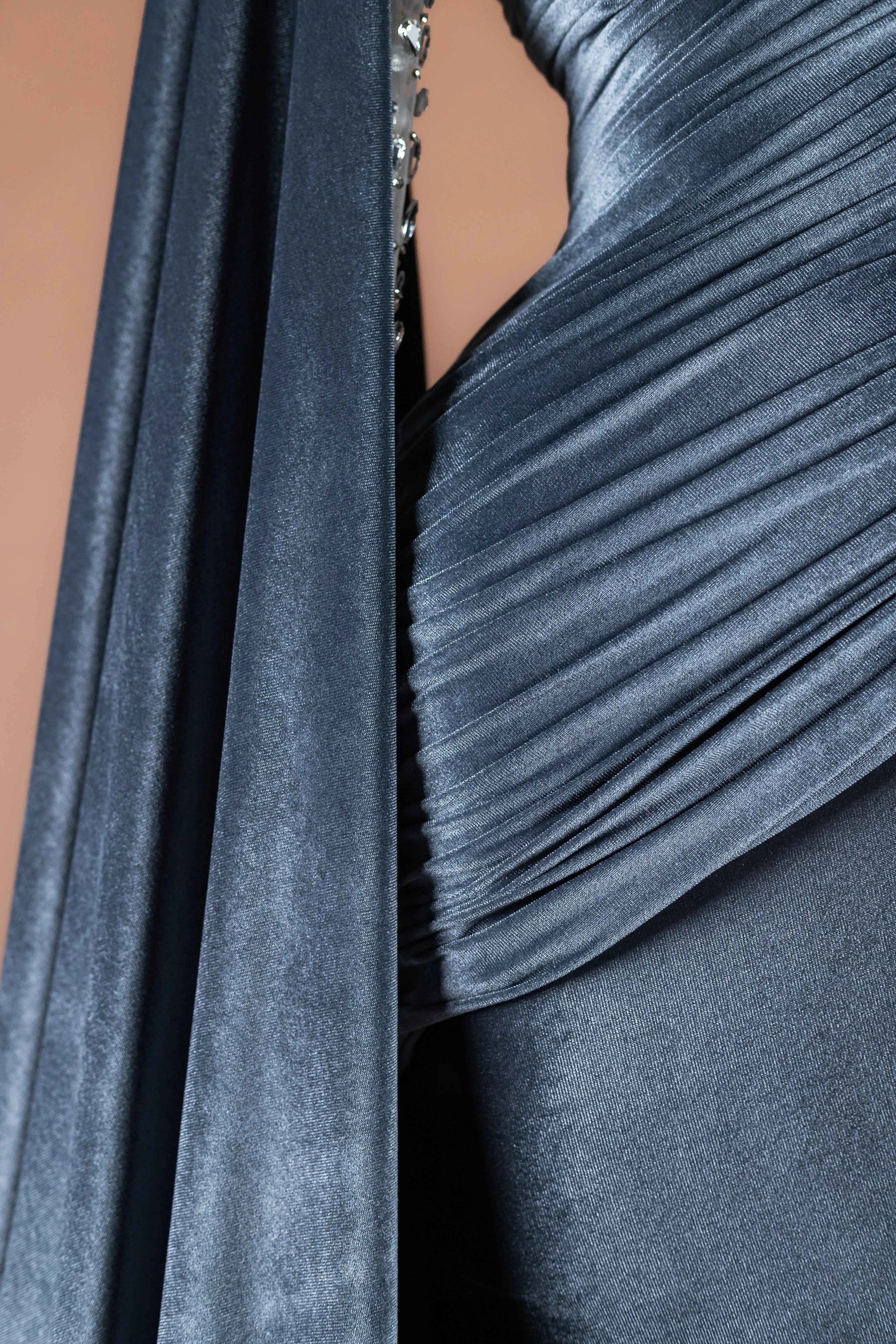 Sihëna Steel Monarch — navy asymmetric one-shoulder column evening dress