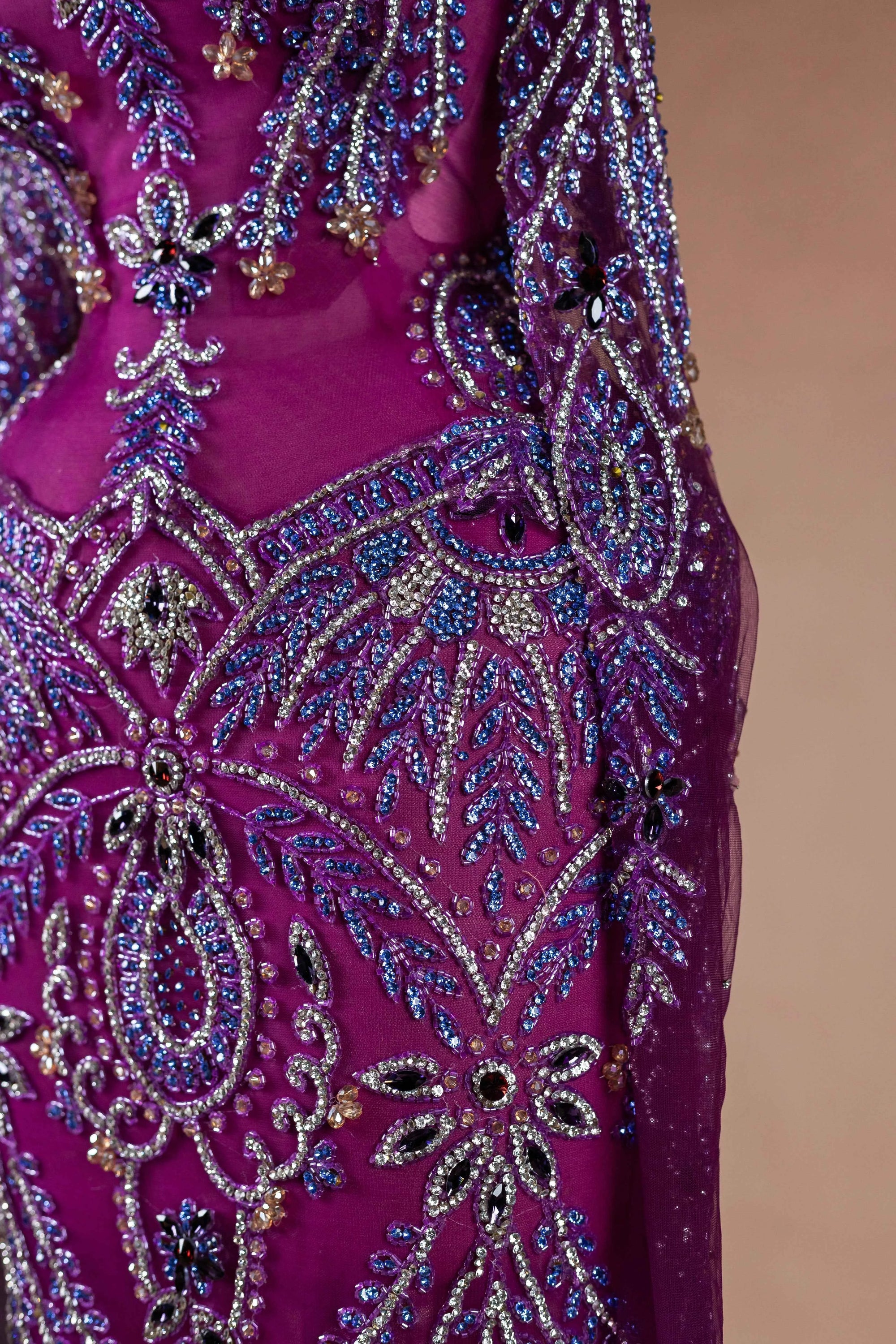 Sihëna Magenta Mirage — magenta high-neck long-sleeve column evening dress