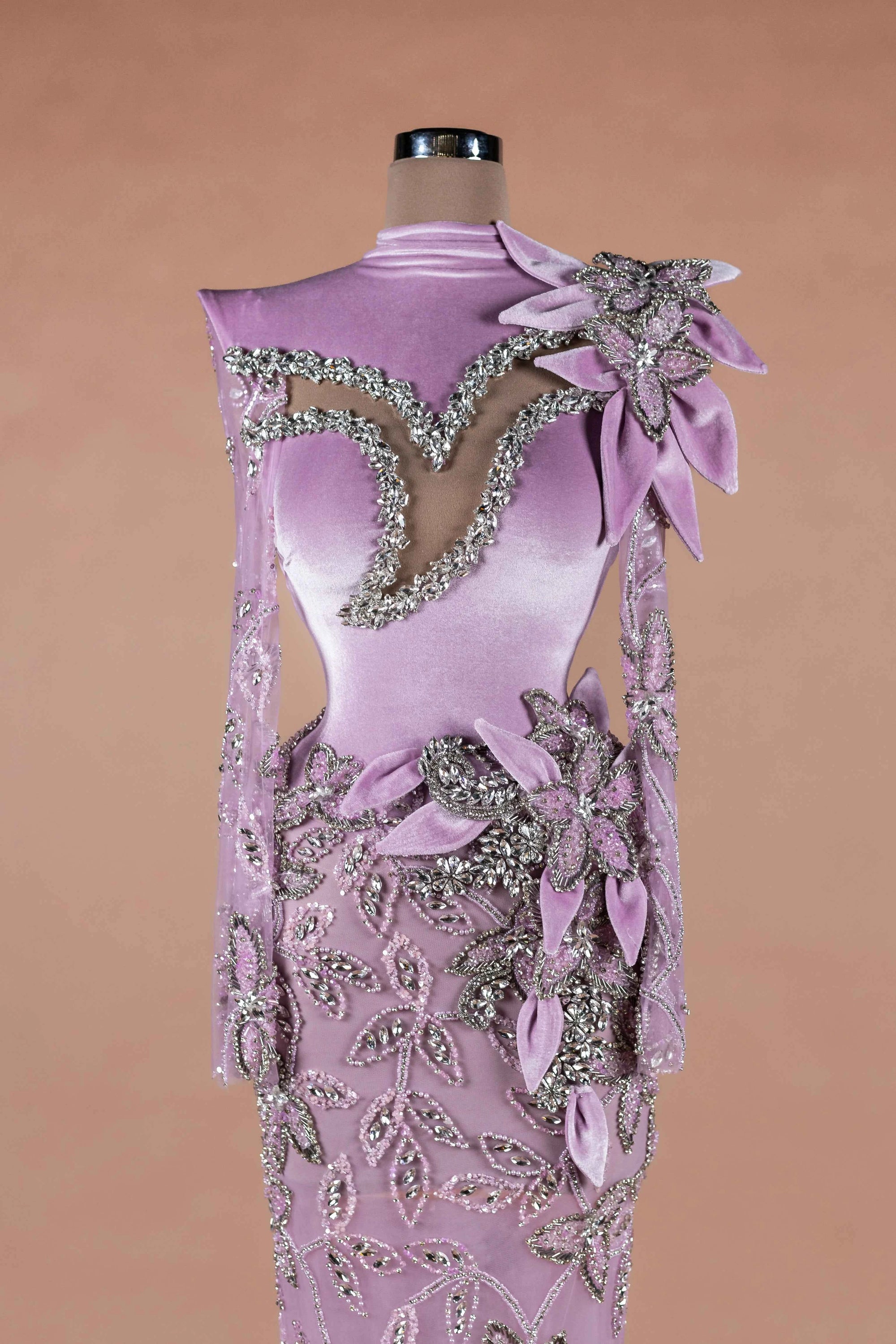 Sihëna Wisteria Vine — lilac high-neck long-sleeve mermaid evening dress