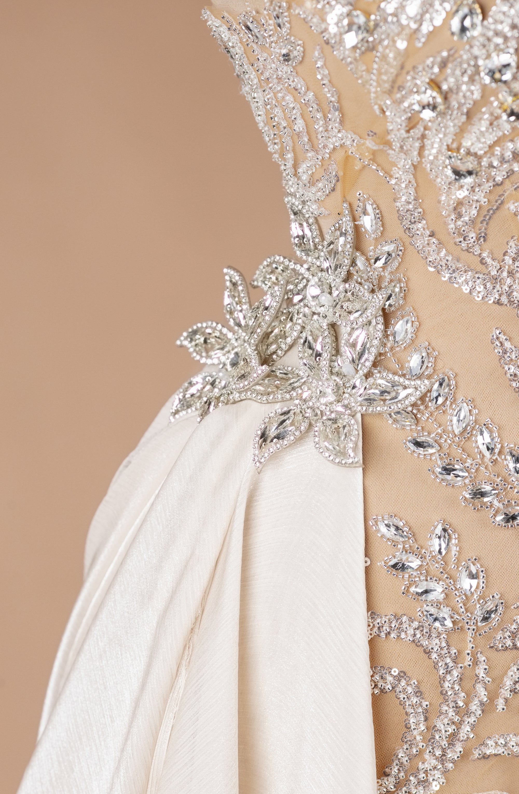 Sihëna Ivory Zephyr Arabesque — ivory asymmetric sleeveless column evening dress