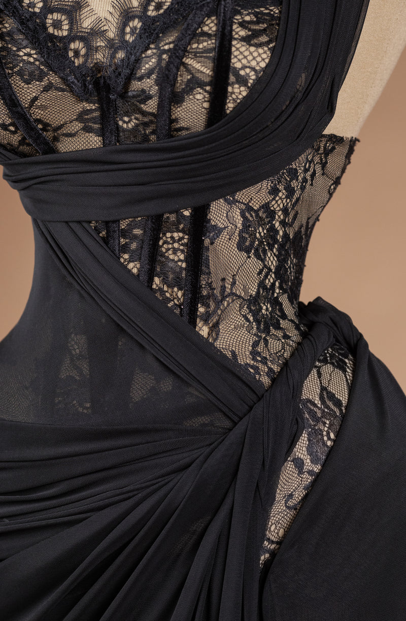 Sihëna Ebon Silhouette Whisper — black sweetheart sleeveless column evening dress