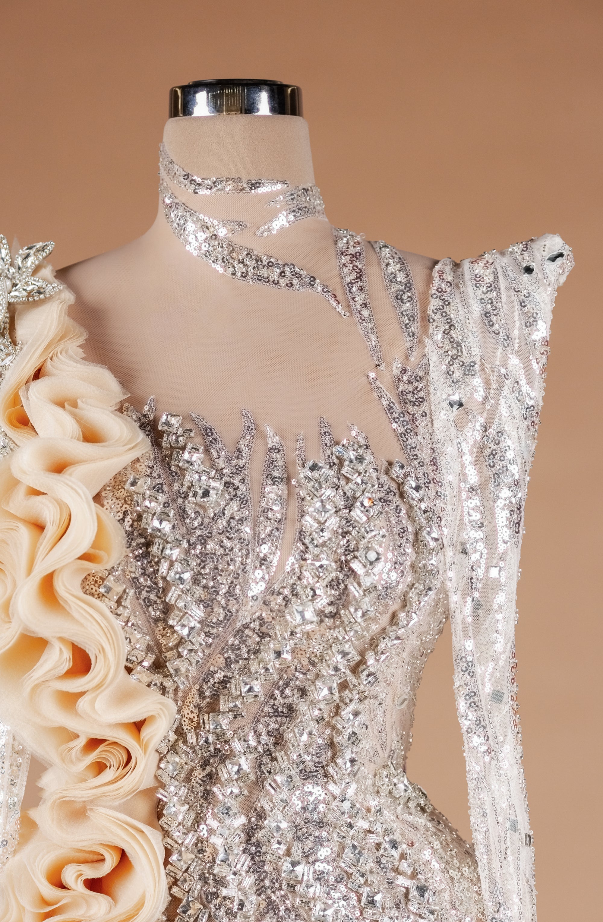 Sihëna Emerald Relic Couture — champagne high-neck long-sleeve column evening dress