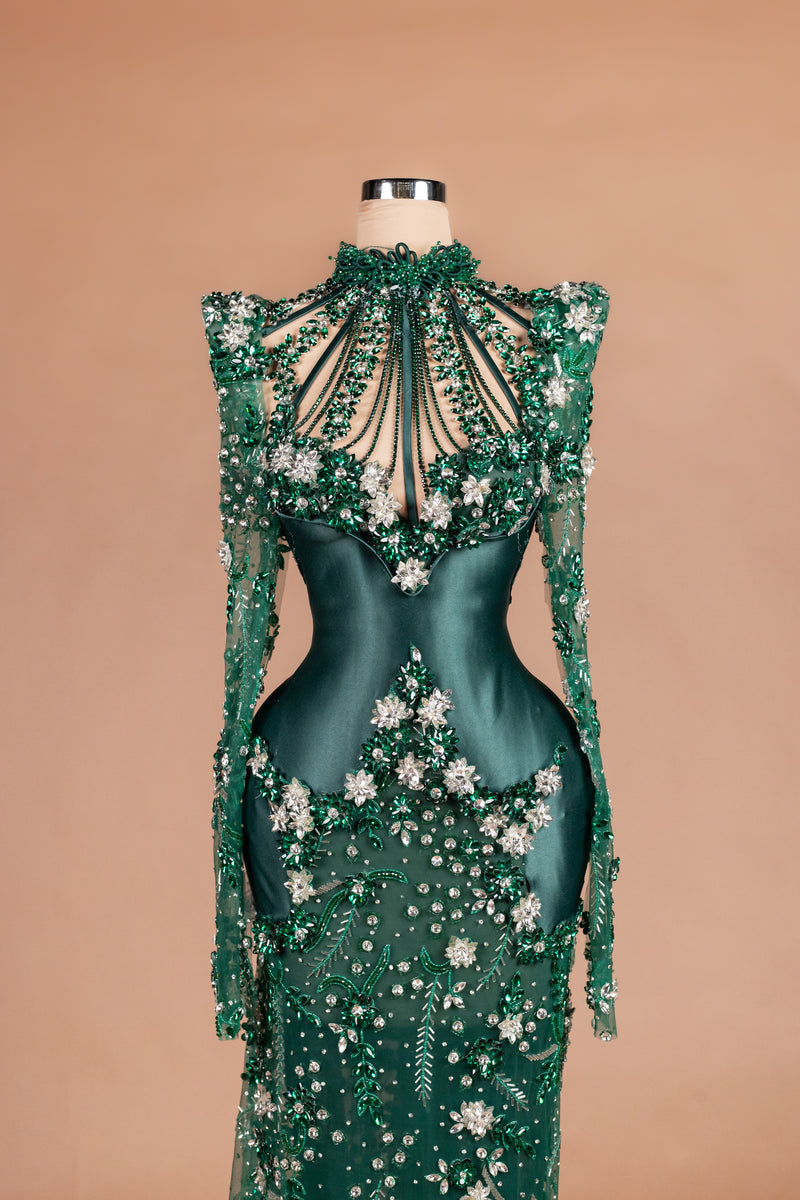 Sihëna Emerald Vine — emerald high-neck long-sleeve mermaid evening dress