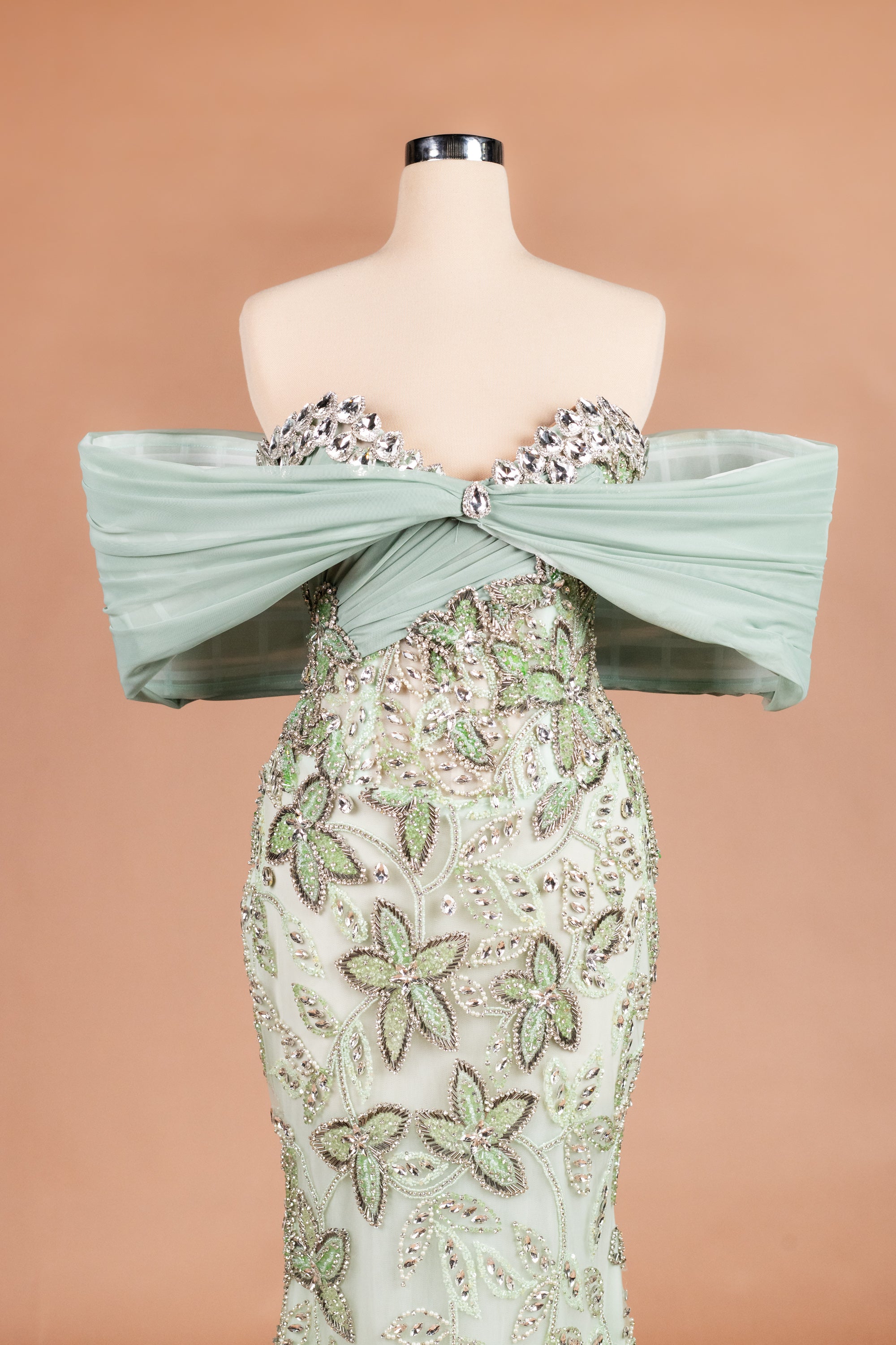 Sihëna Sage Blossom — sage-green sweetheart off-shoulder mermaid evening dress