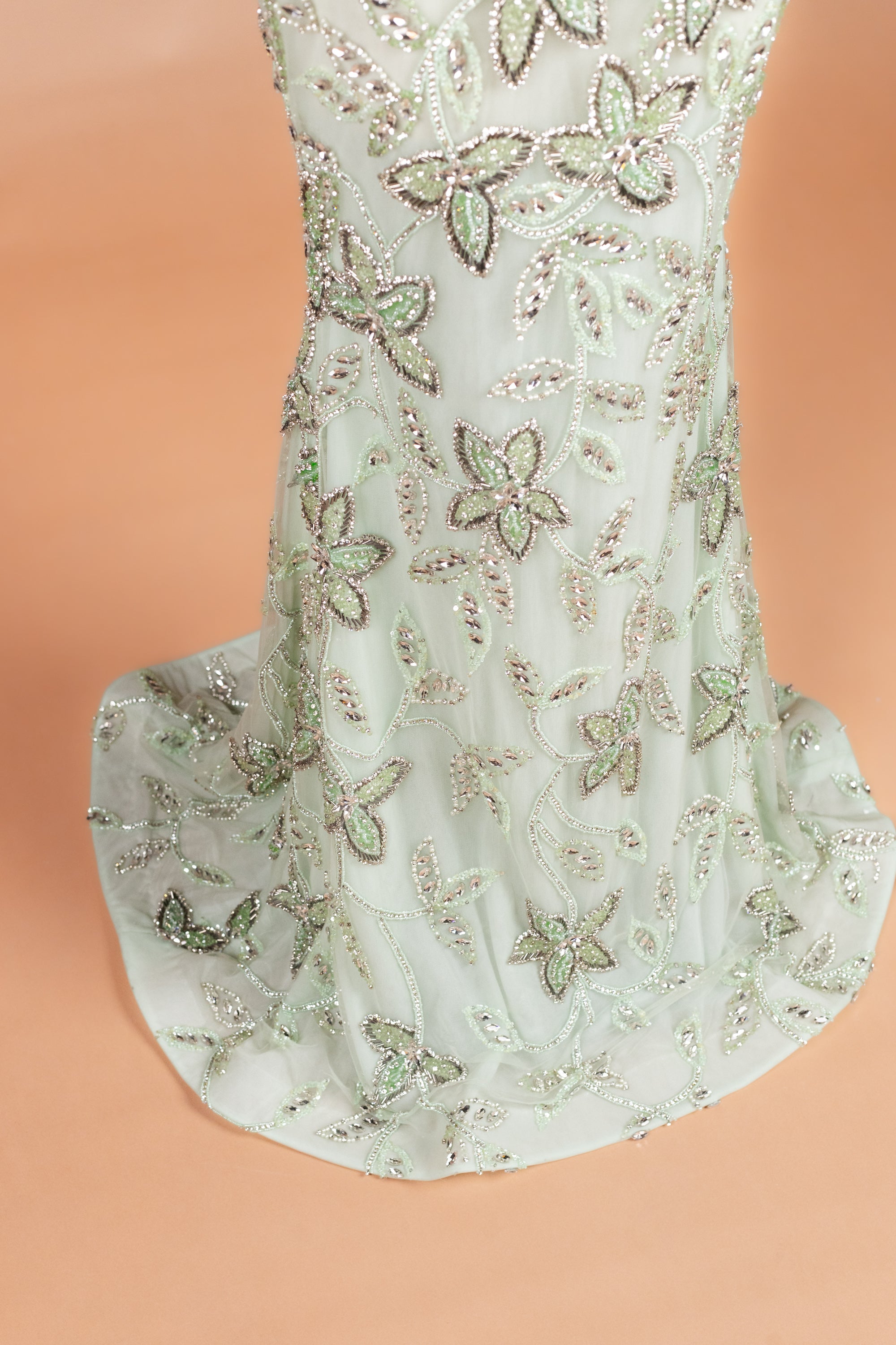 Sihëna Sage Blossom — sage-green sweetheart off-shoulder mermaid evening dress