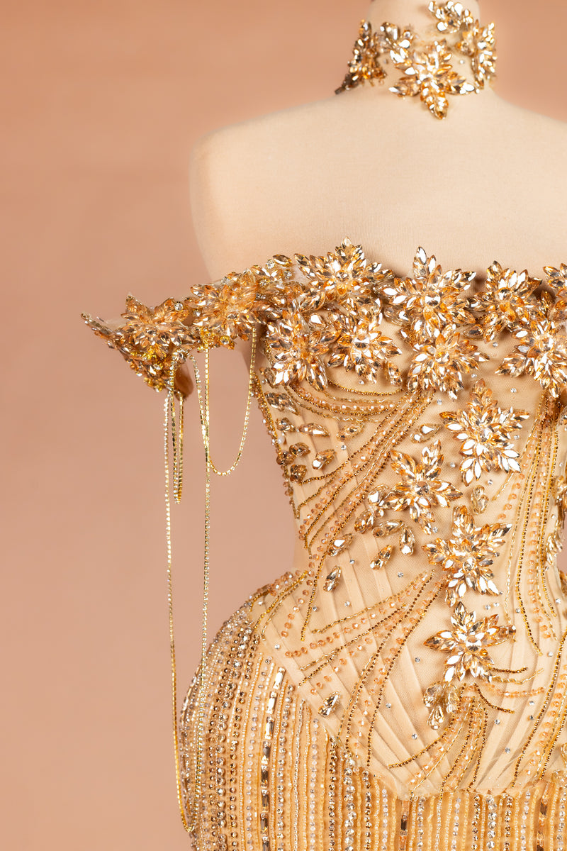 Sihëna Golden Cascade — gold off-shoulder off-shoulder column evening dress