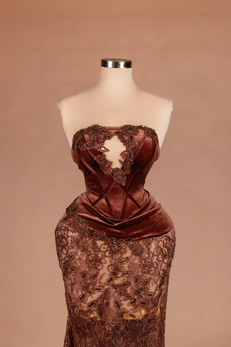 Sihëna Truffle Lace — chocolate sweetheart sleeveless mermaid evening dress