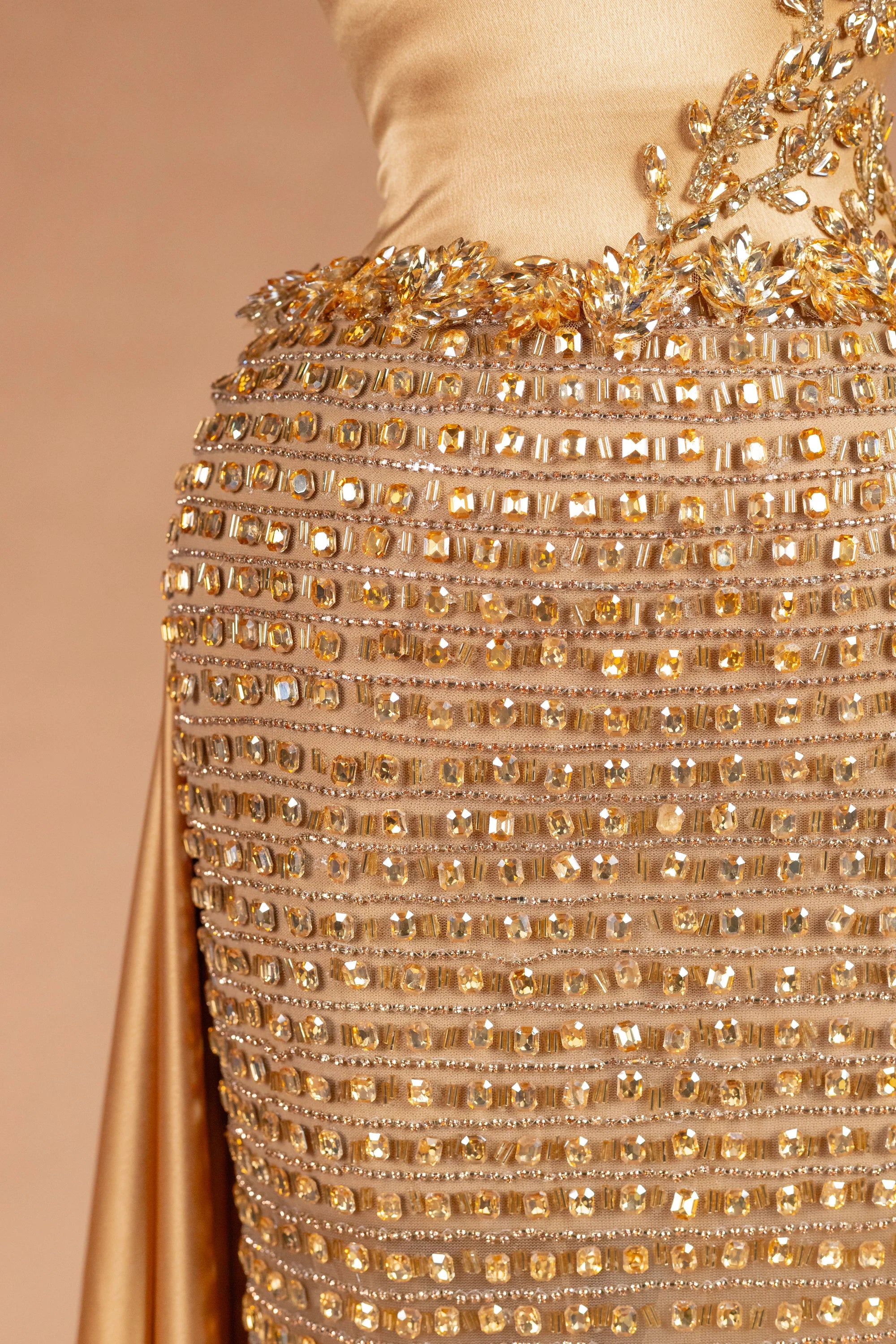 Sihëna Byzantine Tessera — gold strapless sleeveless column evening dress