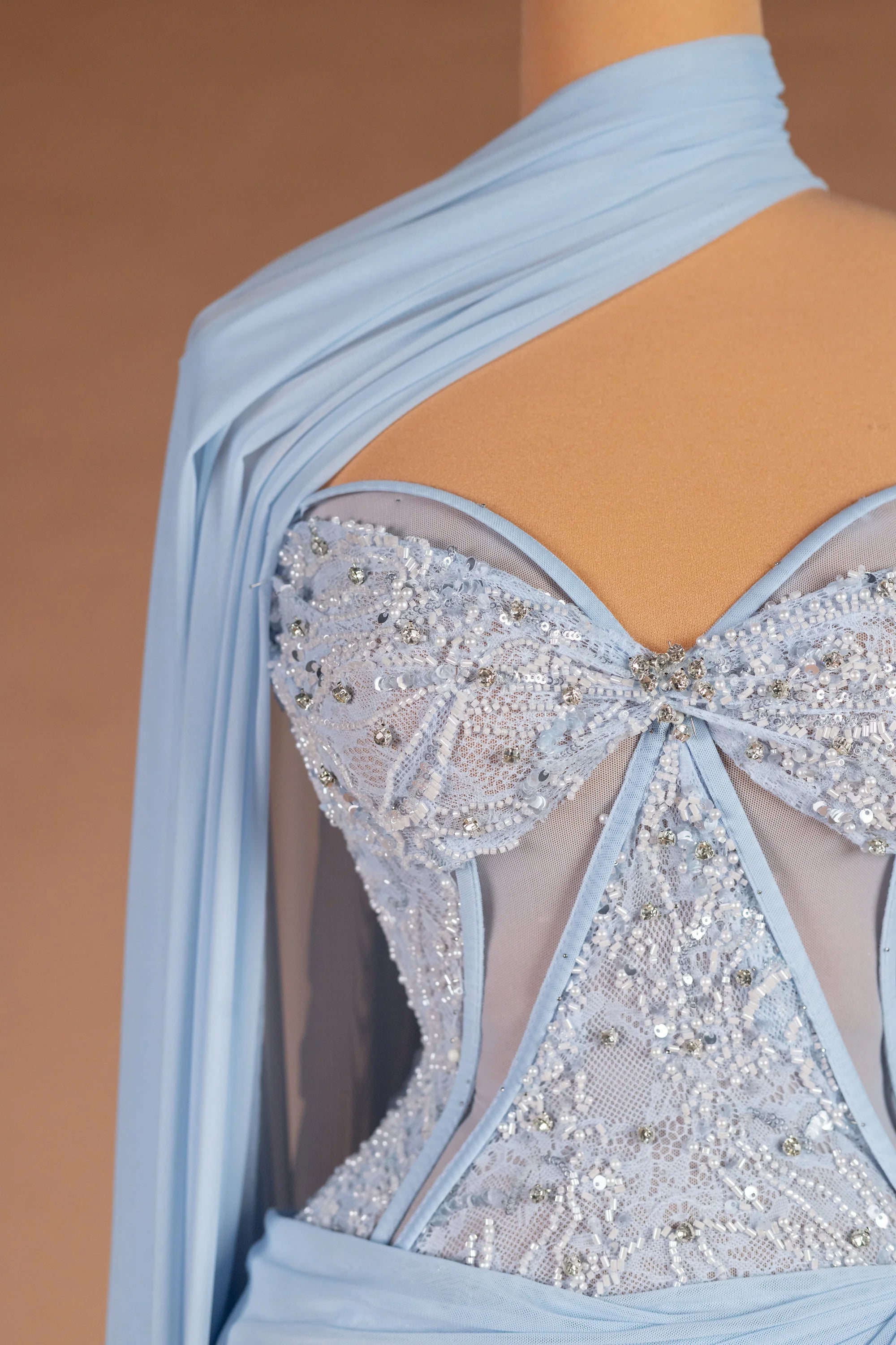 Sihëna Moonstone Drift — powder-blue sweetheart sleeveless fitted evening dress