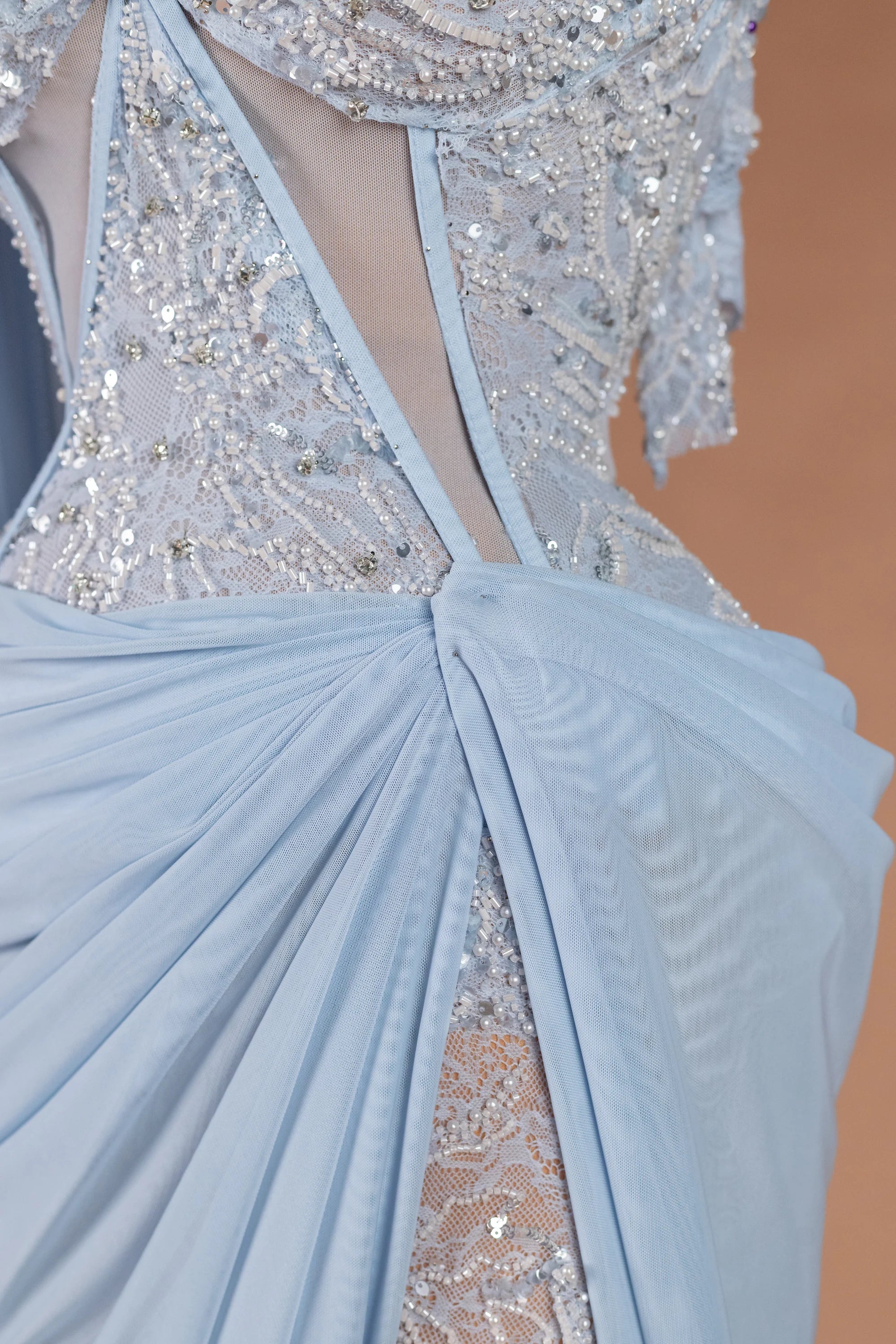 Sihëna Moonstone Drift — powder-blue sweetheart sleeveless fitted evening dress