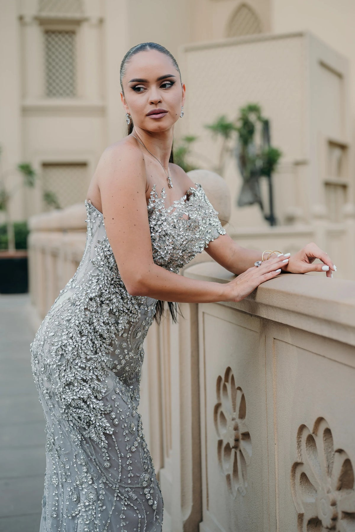 Sihëna Platinum Aigrette — silver sweetheart off-shoulder column evening dress