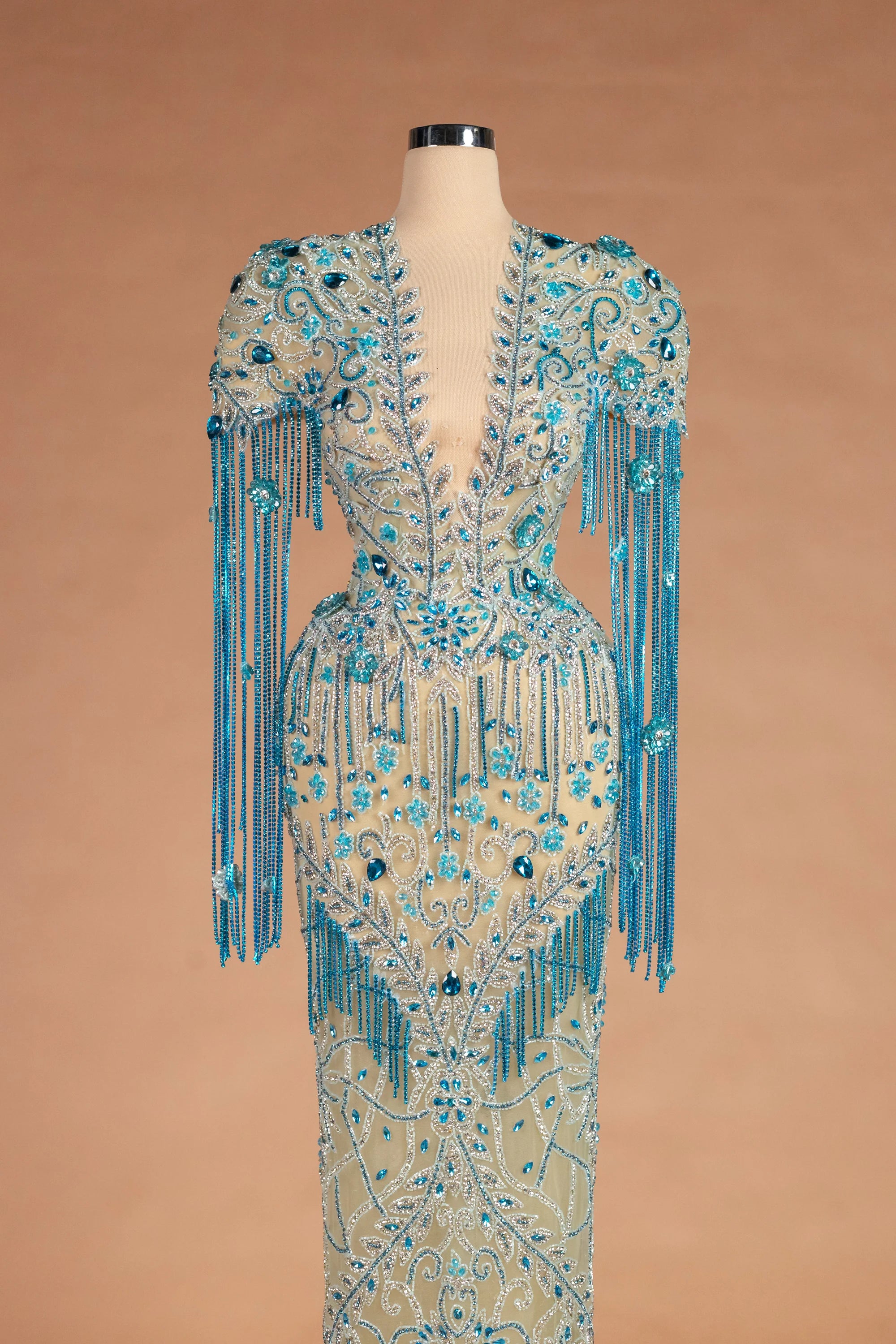 Sihëna Turquoise Tide — teal v-neck short-sleeve column evening dress