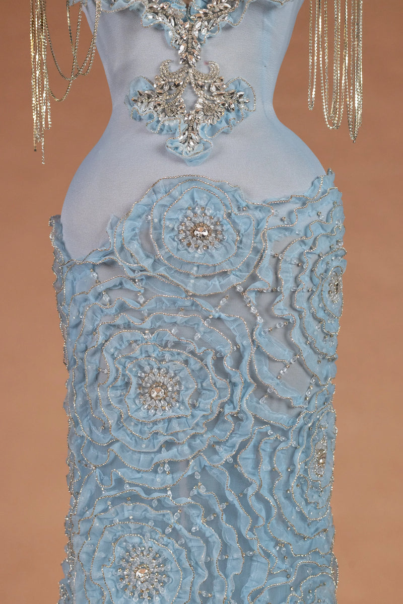 Sihëna Winter Waltz — powder-blue v-neck sleeveless mermaid evening dress